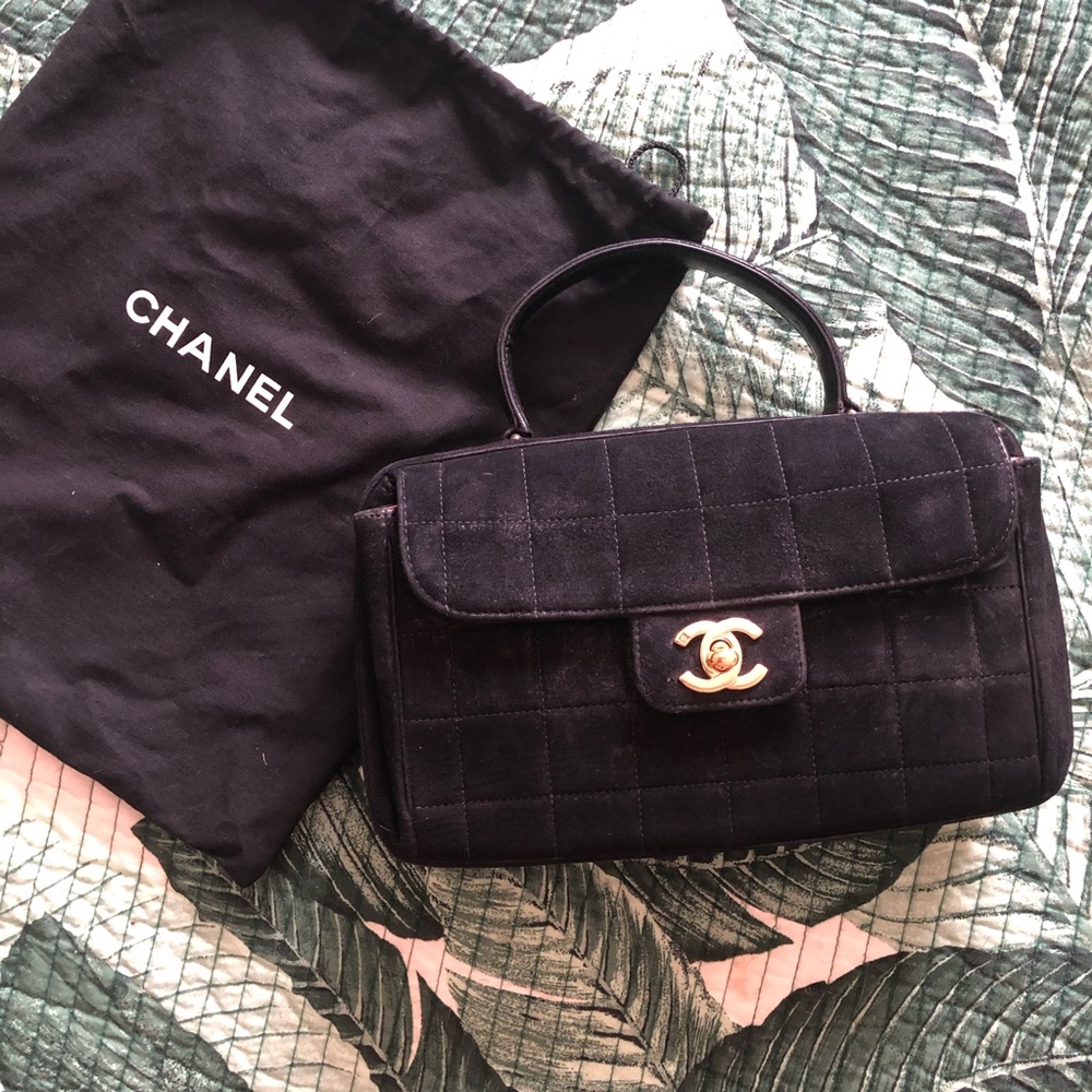 ❌SOLD❌ CHANEL vintage Mini Handle Black Suede Bag
